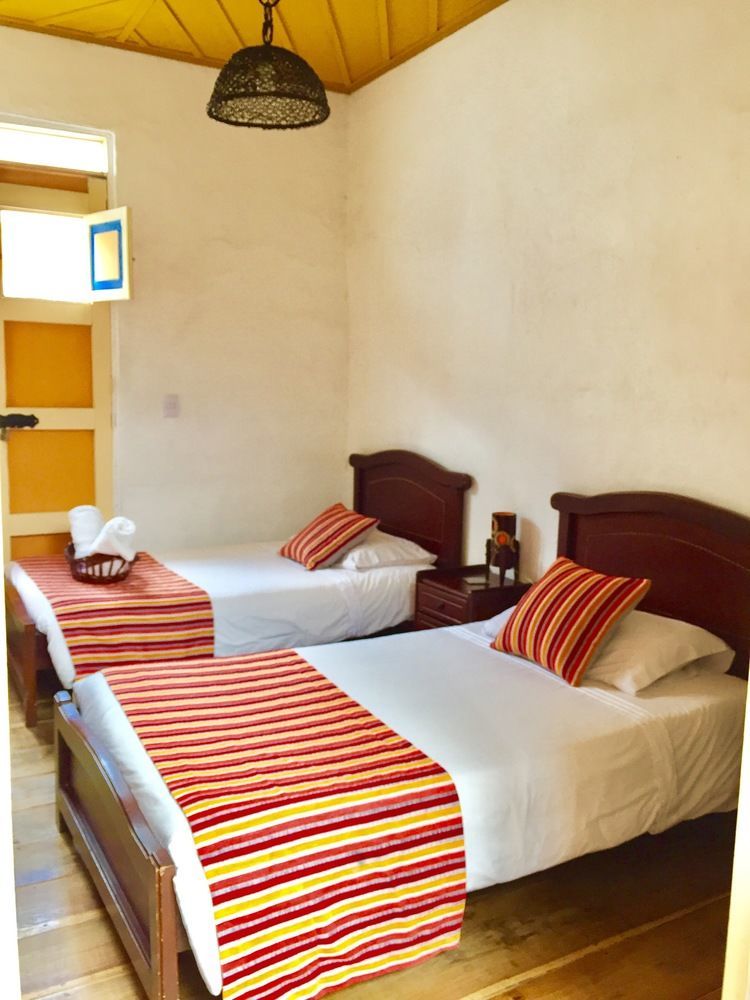 Hostal Ciudad De Segorbe Salento Exterior foto